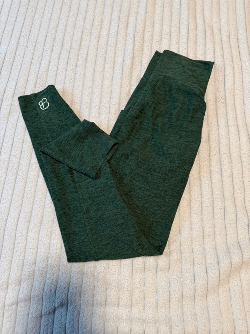 Bombshell Sportswear contour legging - Picture 2 of 6